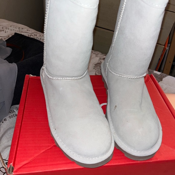 Womens Grey Bearpaw Boots size 11 - Picture 1 of 7